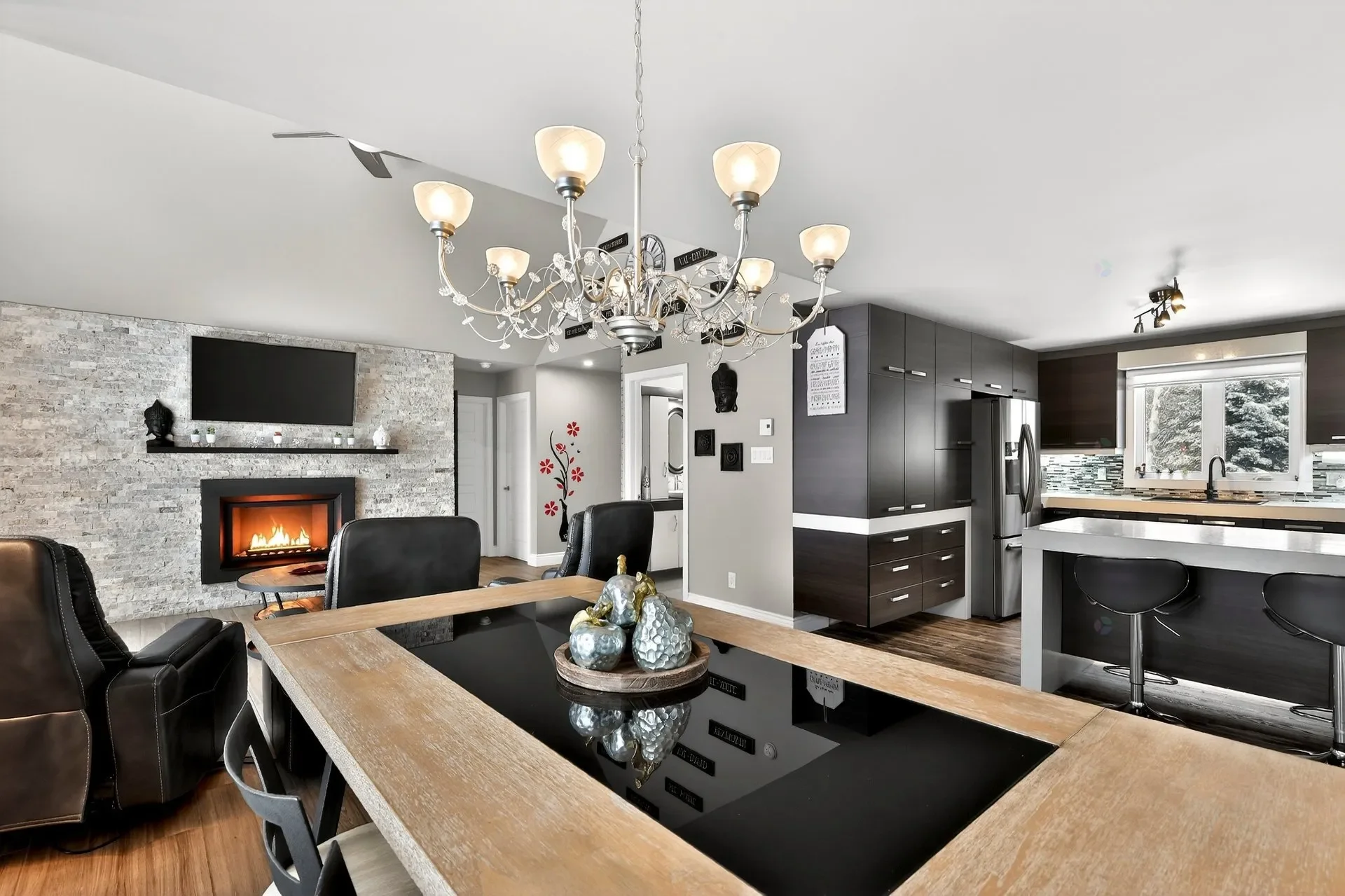 Gallery photo 9