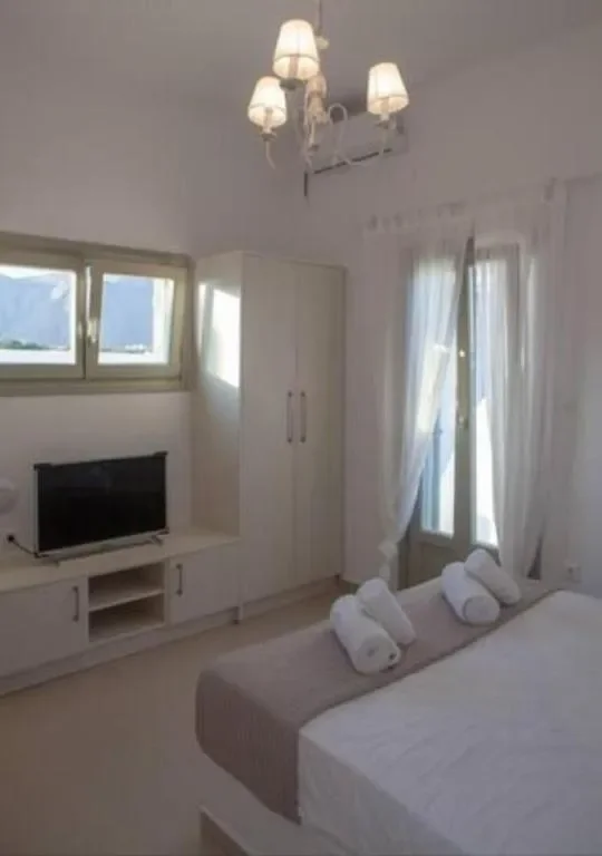 Perívolos, Santorini 847 03, Greece, Thira, Aegean, Greece. - Photo 11