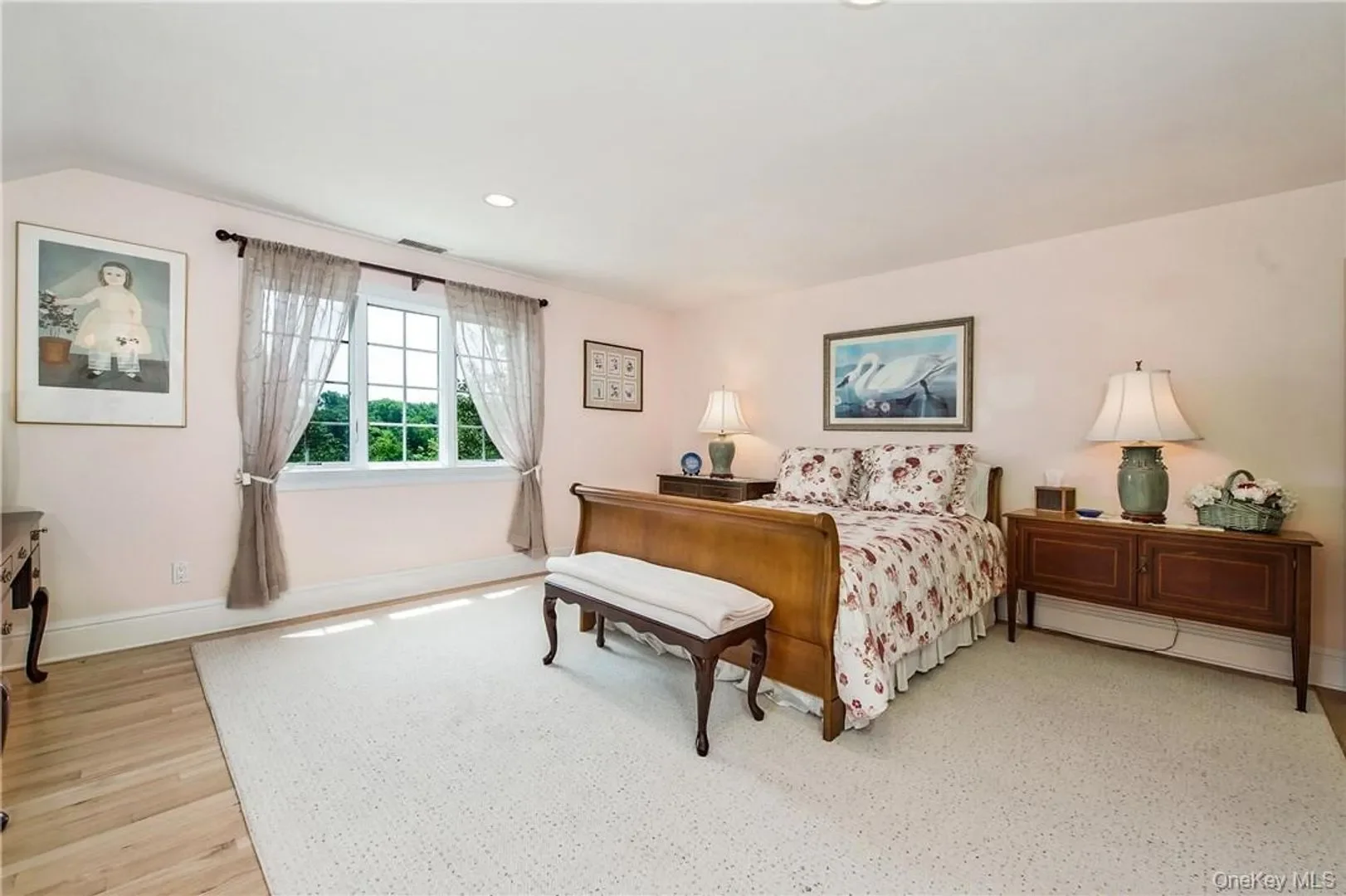 Gallery photo 12