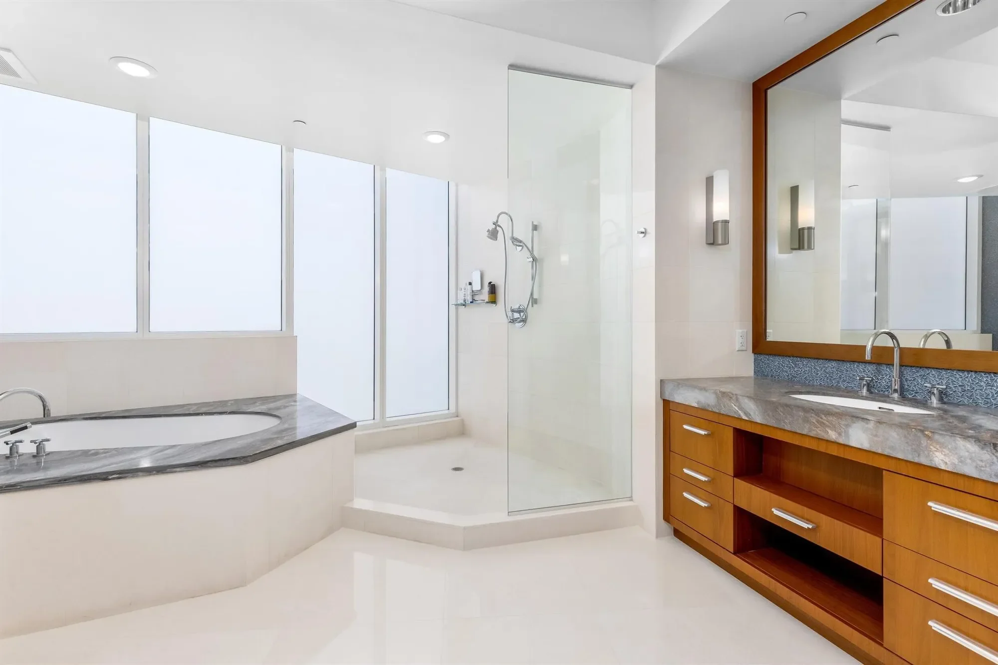 1000 S Ocean Boulevard, Boca Raton, Florida, United States. - Photo 23