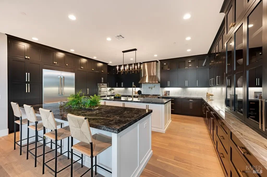 22 Oak Knoll Court, Petaluma, CA, 94952, USA, Petaluma, California, United States. - Photo 2