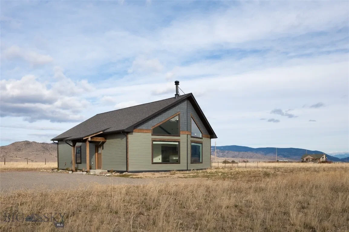 138 Inverness, Livingston, Montana, United States. - Photo 59