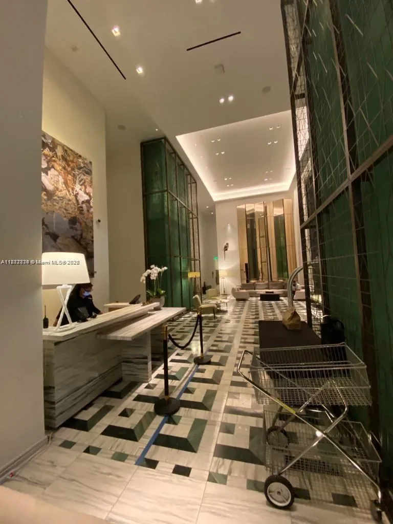 801 S Miami Ave 1804, Miami, Florida, United States. - Photo 3