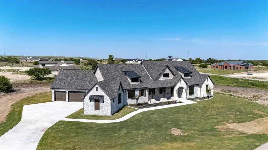 2005 Meadowlark Court, Aledo, Texas, United States. - Photo 33