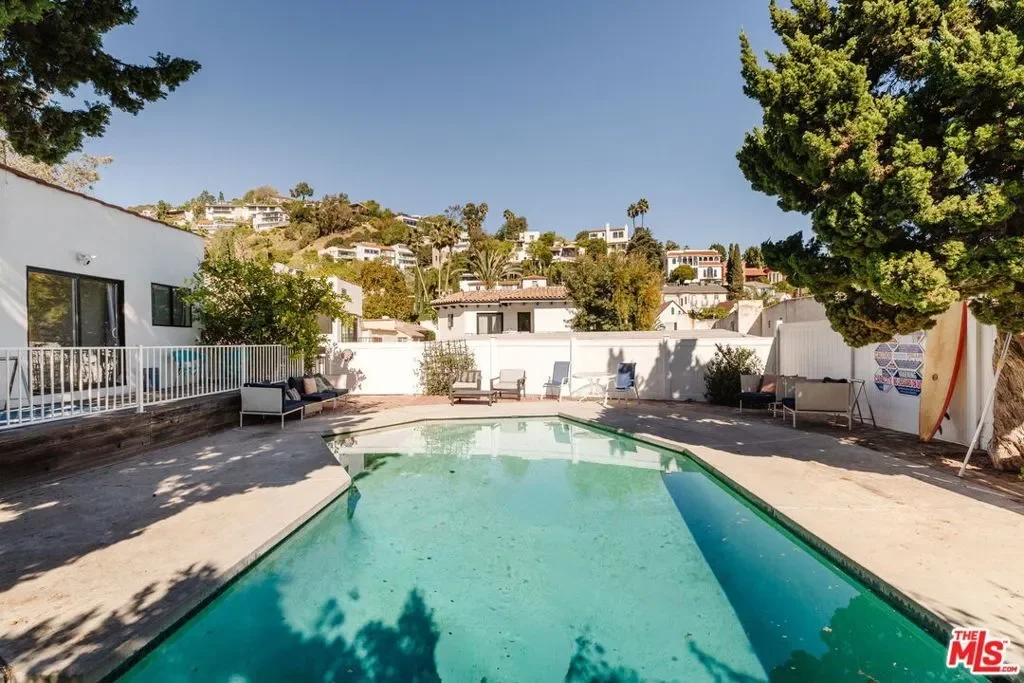 2060 High Tower Drive, Los Angeles, California, United States. - Photo 9
