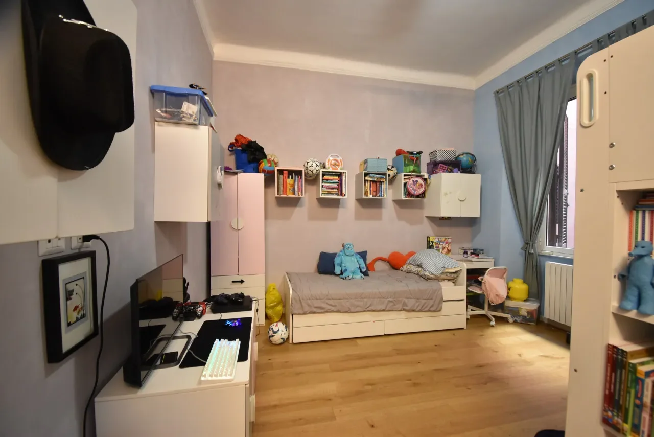 Gallery photo 8