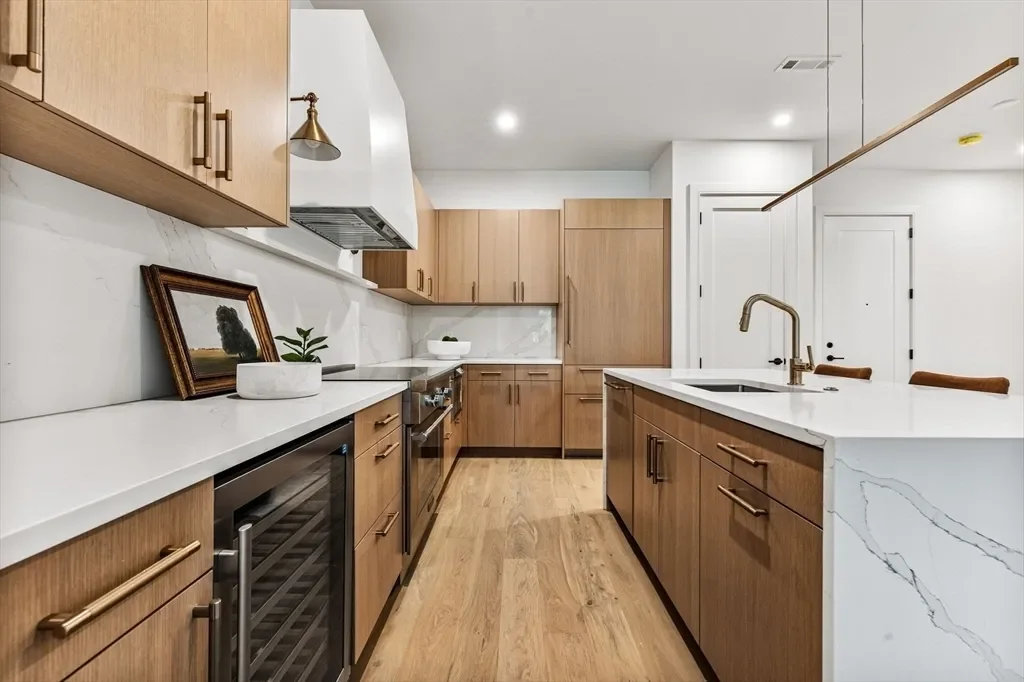 1114 Beacon St., Newton, Massachusetts, United States. - Photo 6