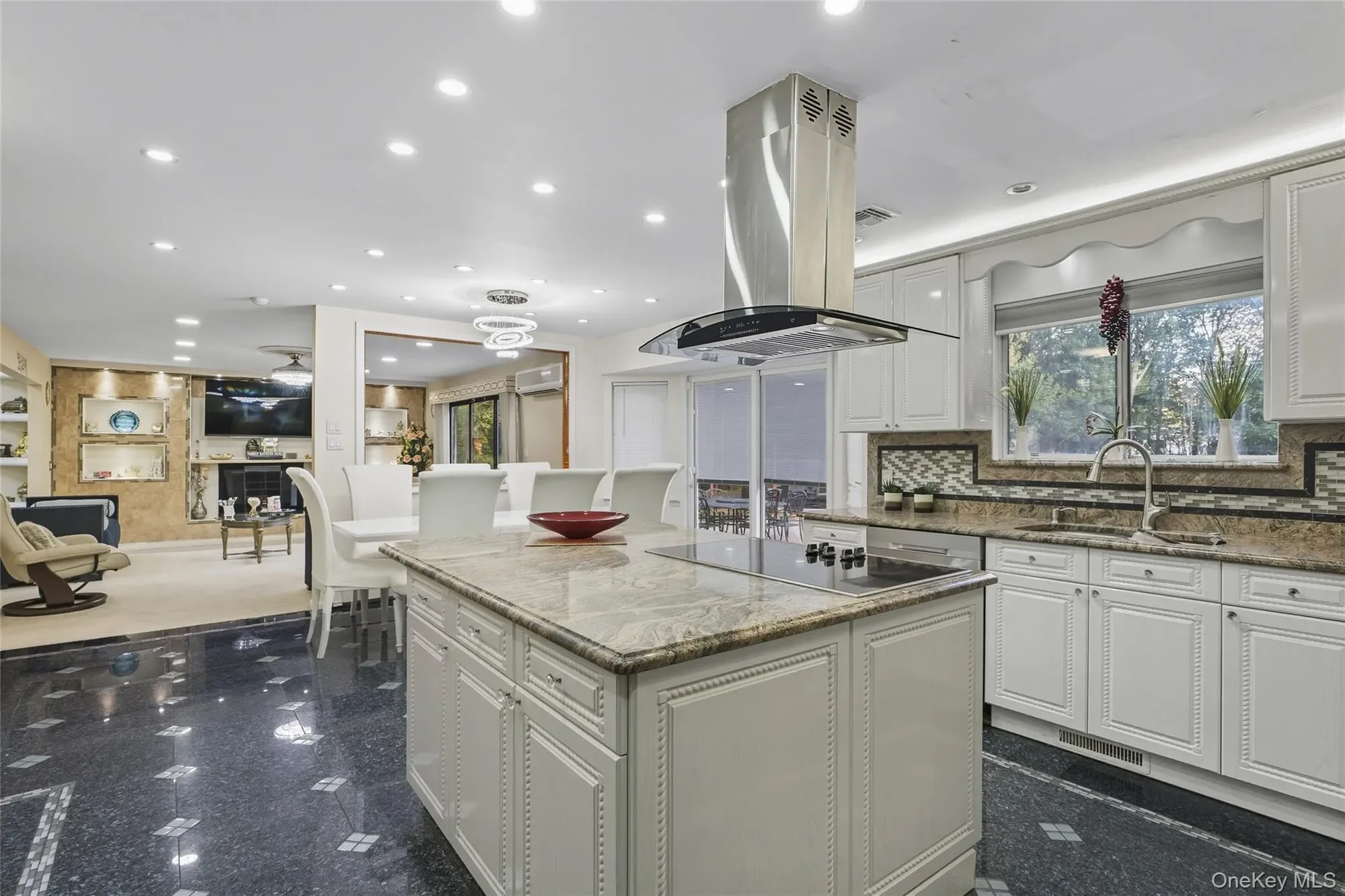 258 Half Hollow Road, Dix Hills, NY 11746, Huntington Station, New York, United States. - Photo 7