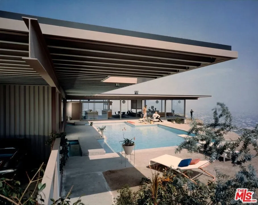 1635 Woods Drive, Los Angeles, California, United States. - Photo 4