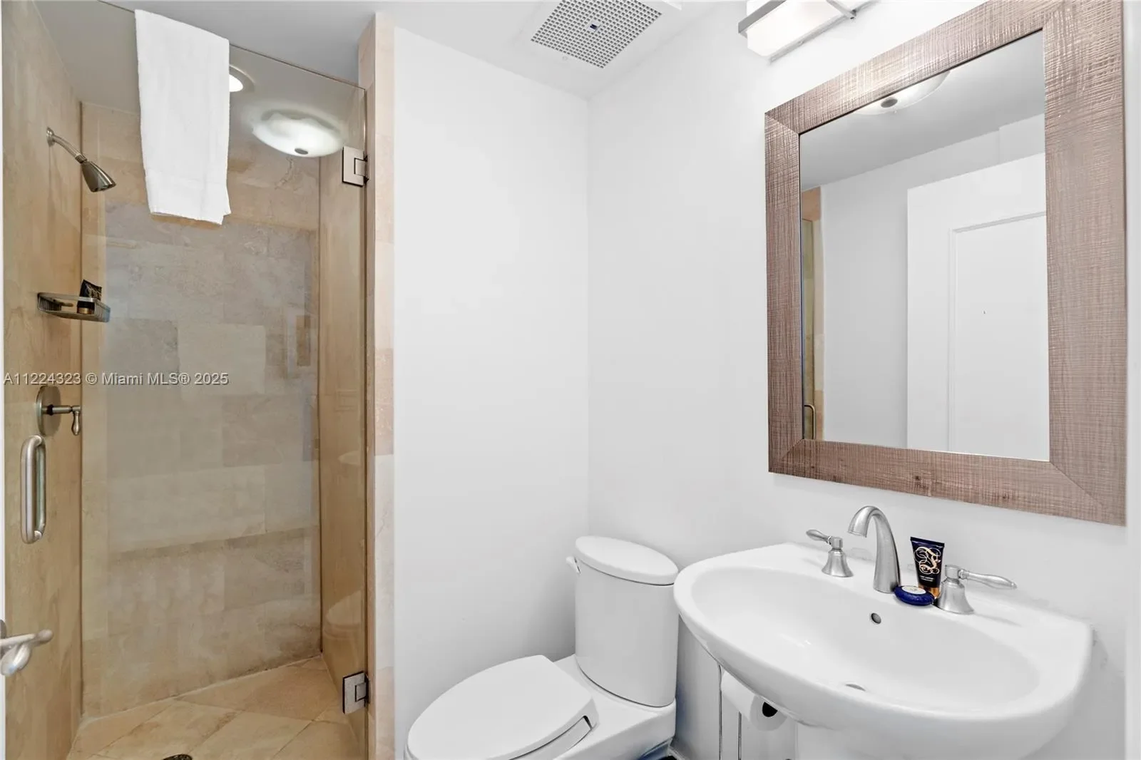 4401 COLLINS AV 2906/2908, Miami Beach, Florida, United States. - Photo 21