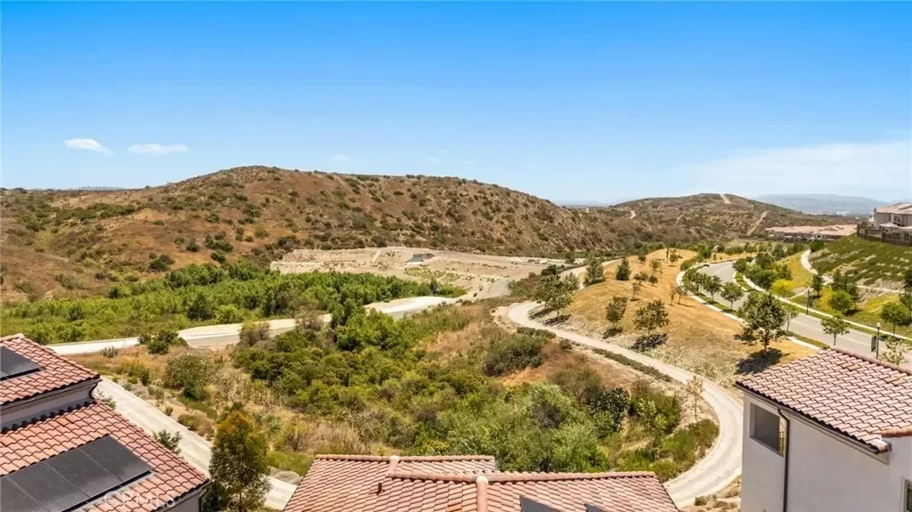 246 Canterbury, Irvine, California, United States. - Photo 46