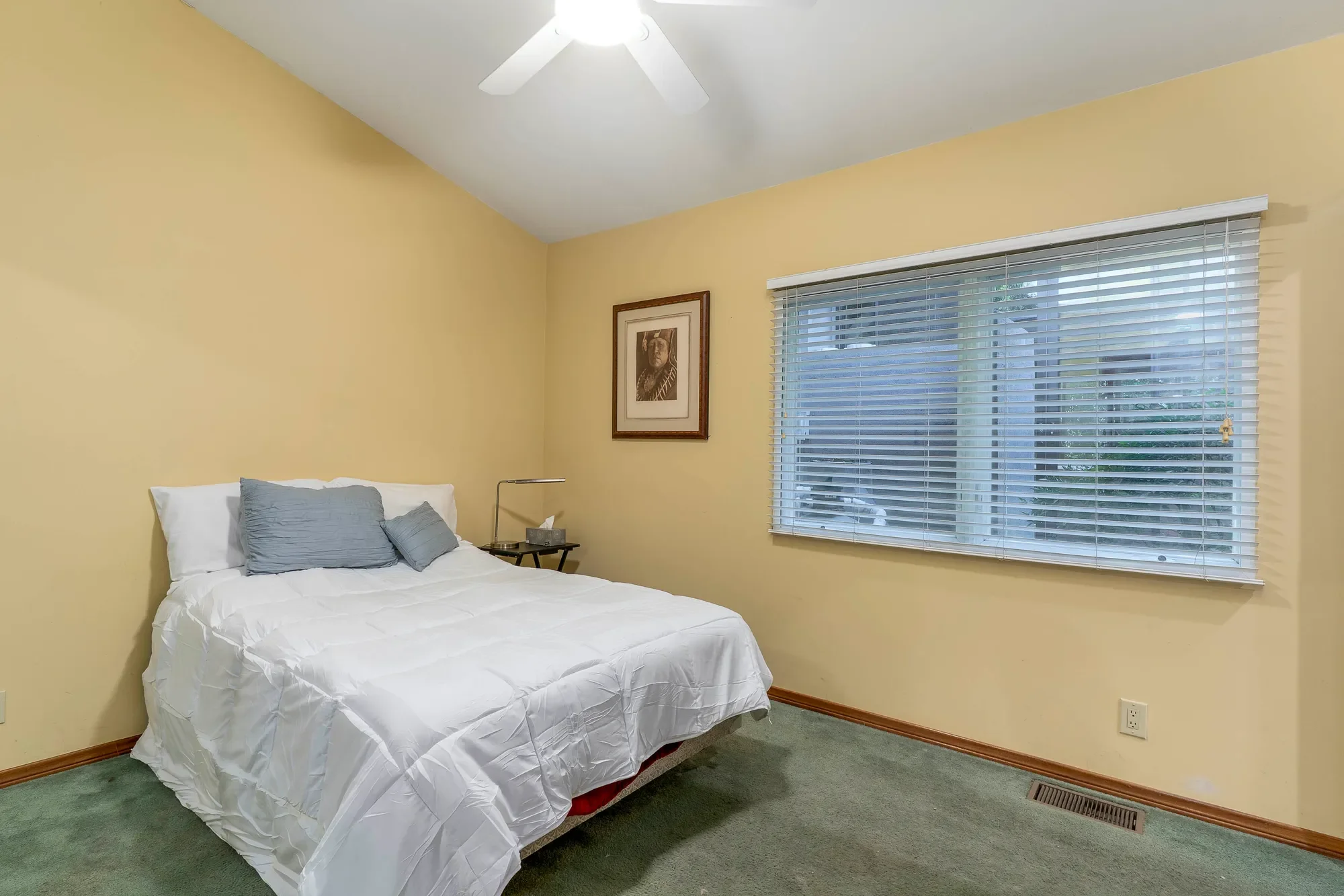 5653 Shirley Avenue , Tarzana, CA 91356, Los Angeles, California, United States. - Photo 24