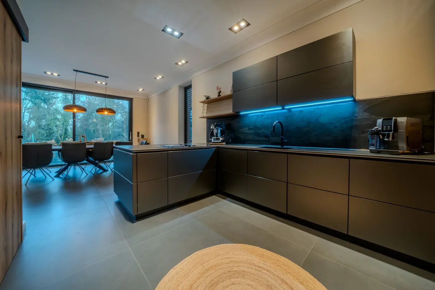 Gallery photo 10