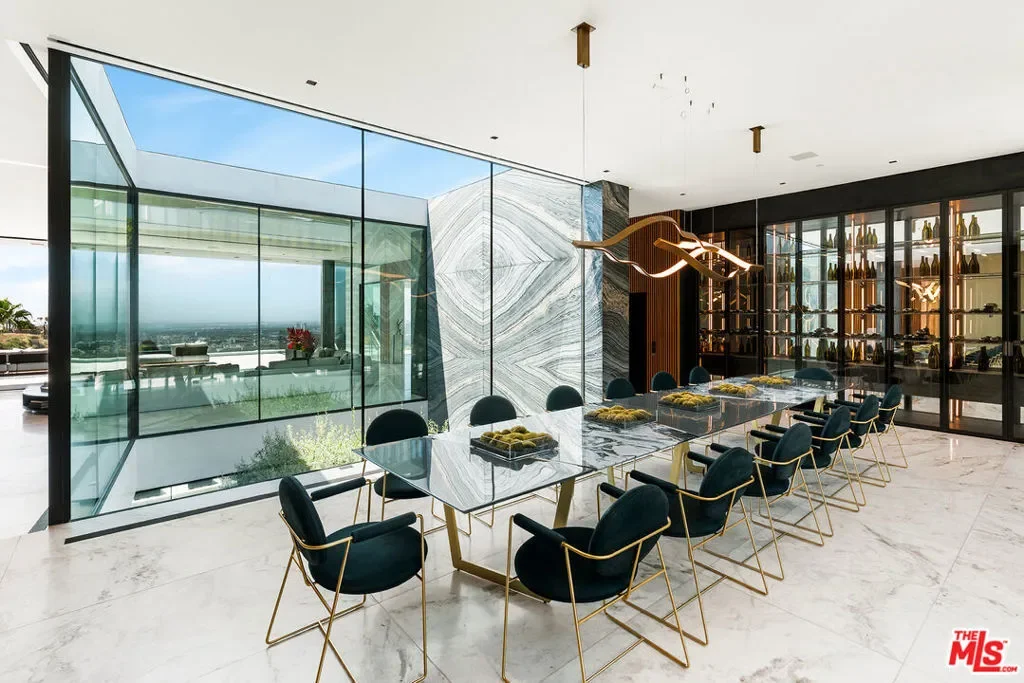 1108 Wallace, Beverly Hills, California, United States. - Photo 39