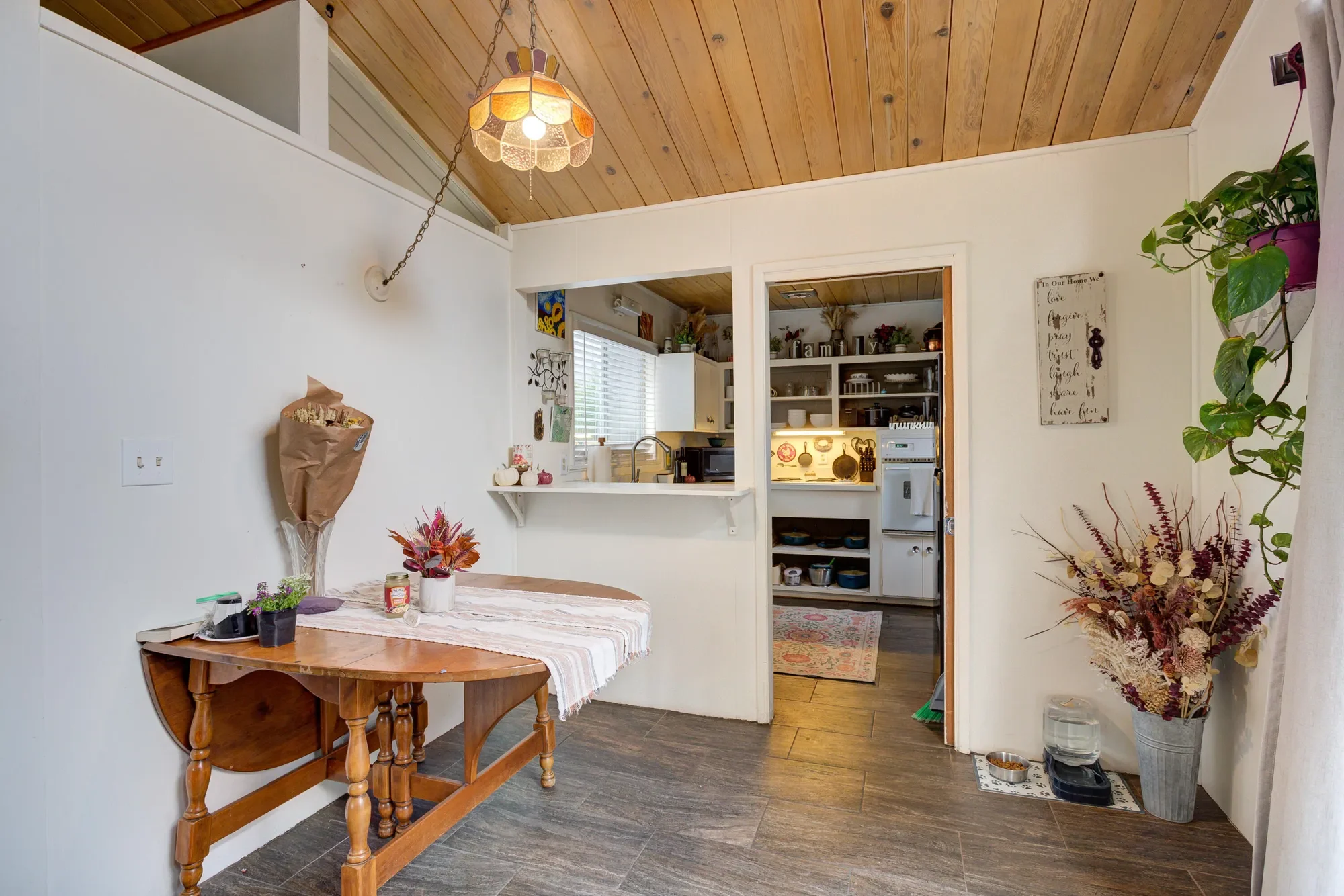 1544-1546 Oak Street, Solvang, California, United States. - Photo 16