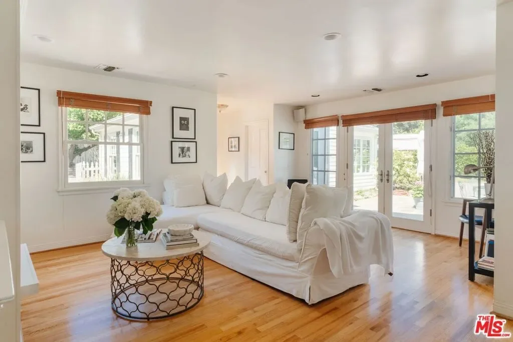 1520 Bonnell Drive, Topanga, California, United States. - Photo 56