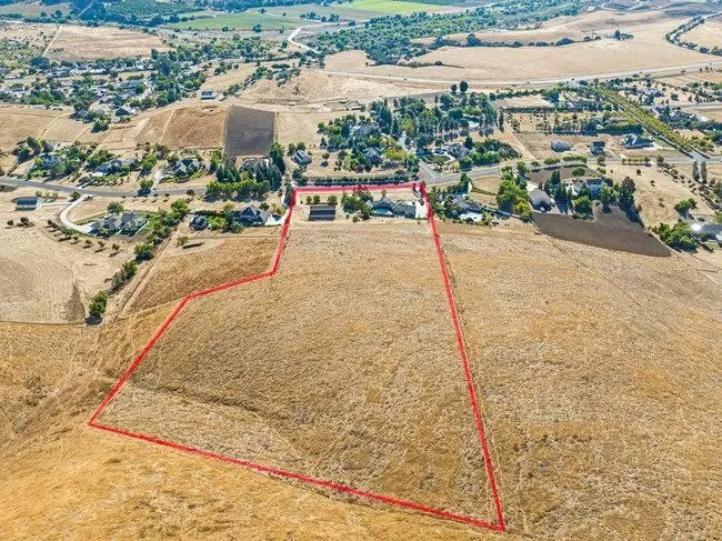 5955 Diablo Hills Road, Tres Pinos, CA 95075, Hollister, California, United States. - Photo 82