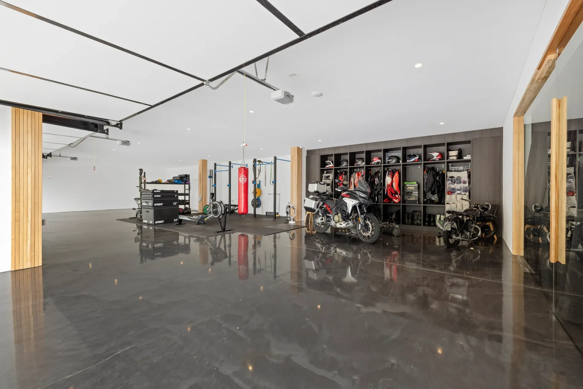 Gallery photo 9