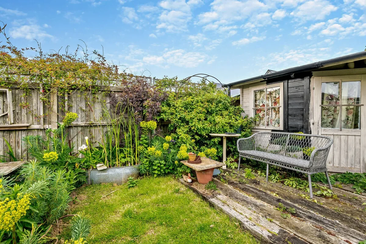 Allan Road, Whitstable, CT5, Seasalter, England, United Kingdom. - Photo 7