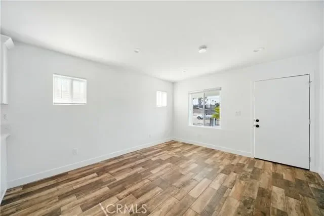 523 W 78th Street, Los Angeles, CA 90044, Los Angeles, California, United States. - Photo 20