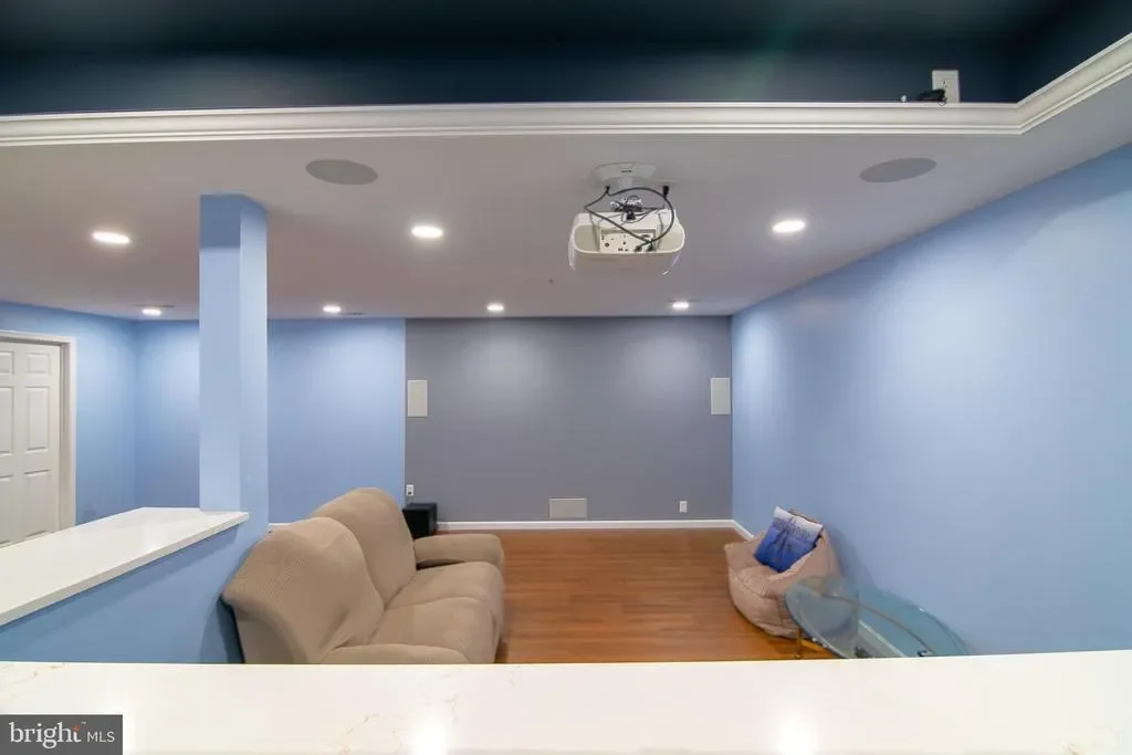 Gallery photo 3