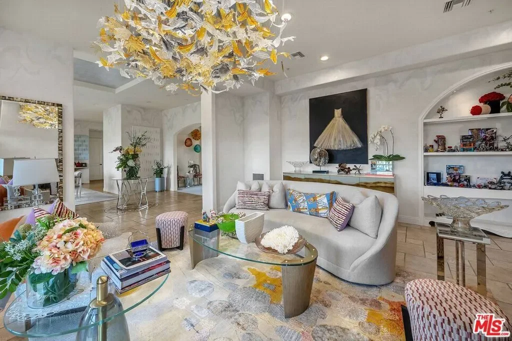 3110 Benedict Canyon Drive, Beverly Hills, California, United States. - Photo 16