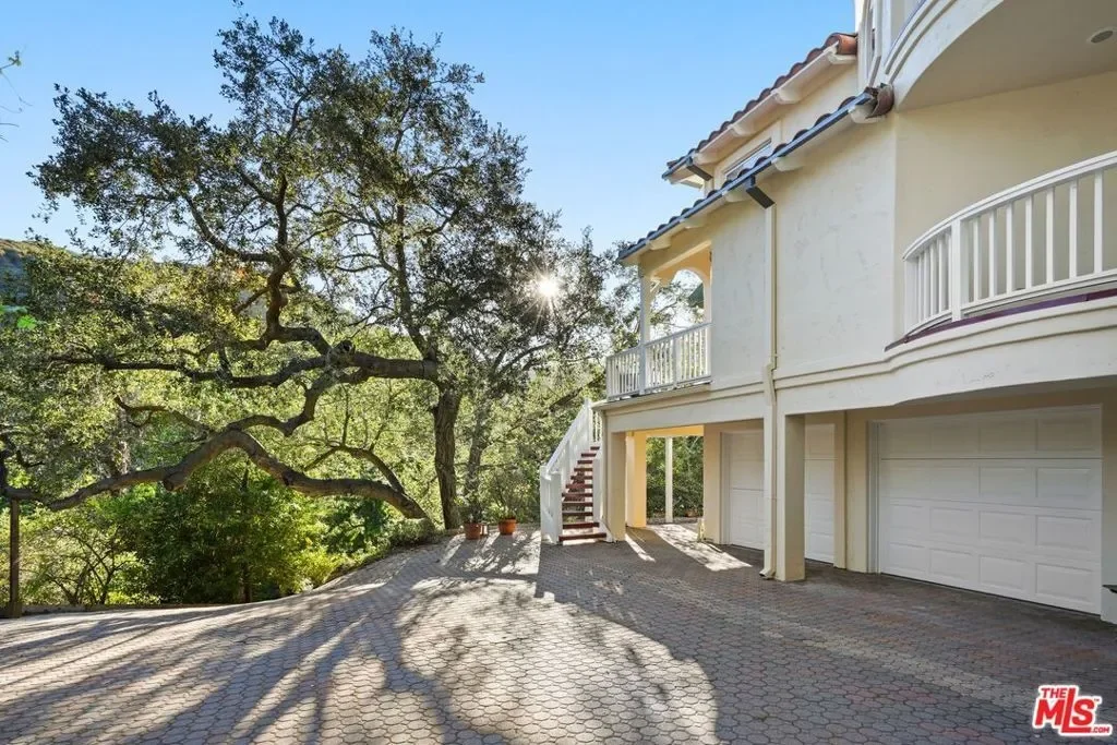 774 Old Topanga Canyon Road, Topanga, California, United States. - Photo 5