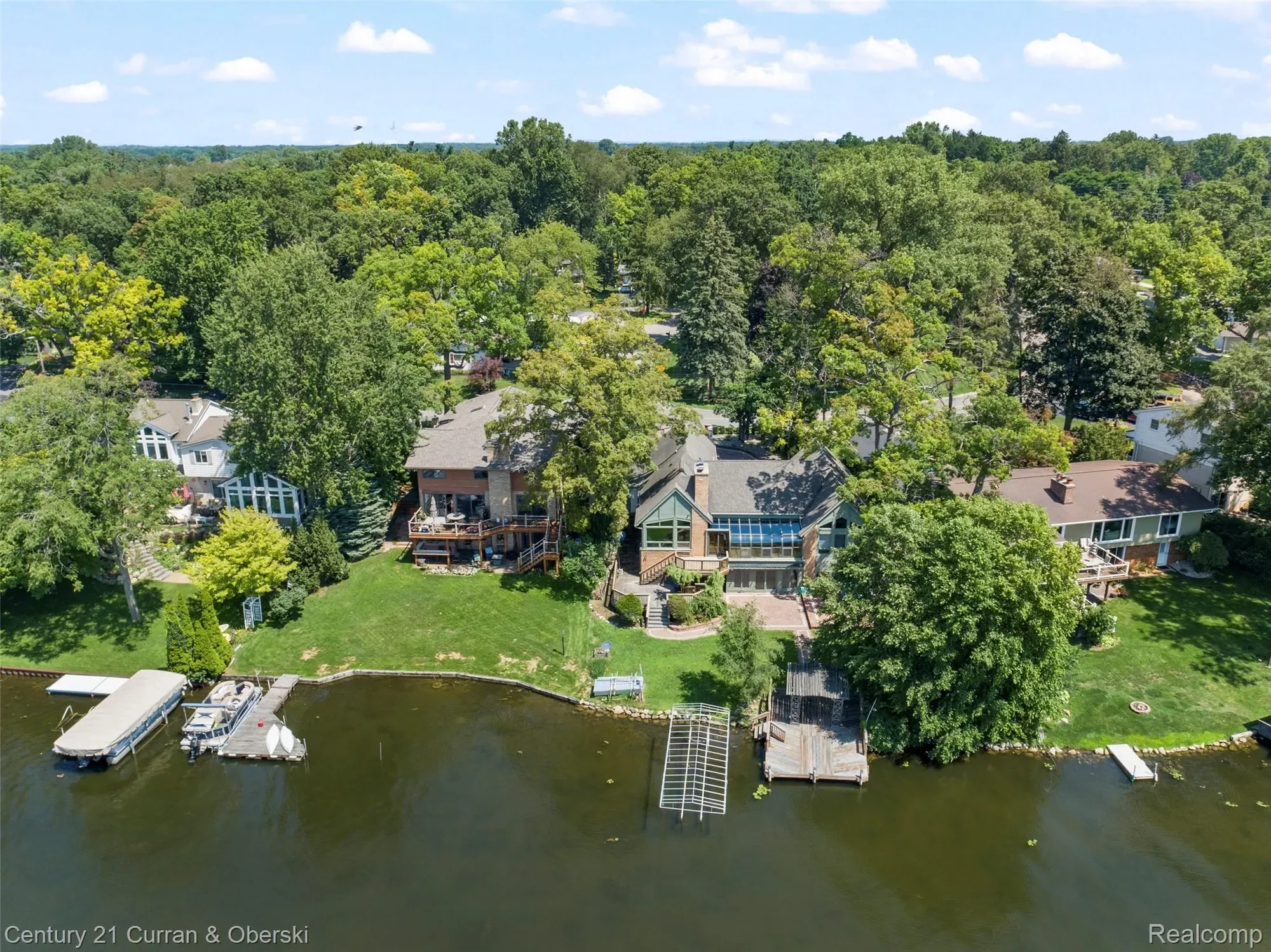 1439 Shankin Drive, Walled Lake, MI 48390, Walled Lake, Michigan, United States. - Photo 4