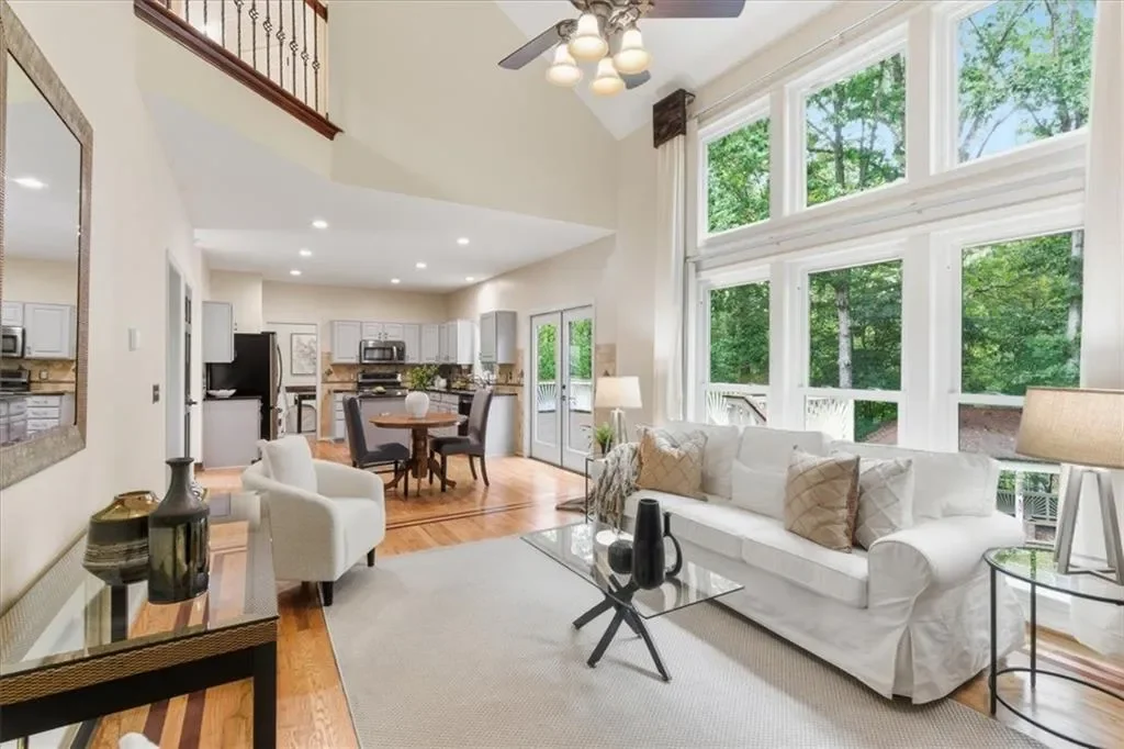 535 Tumbling Creek Drive, Alpharetta, Georgia, United States. - Photo 18