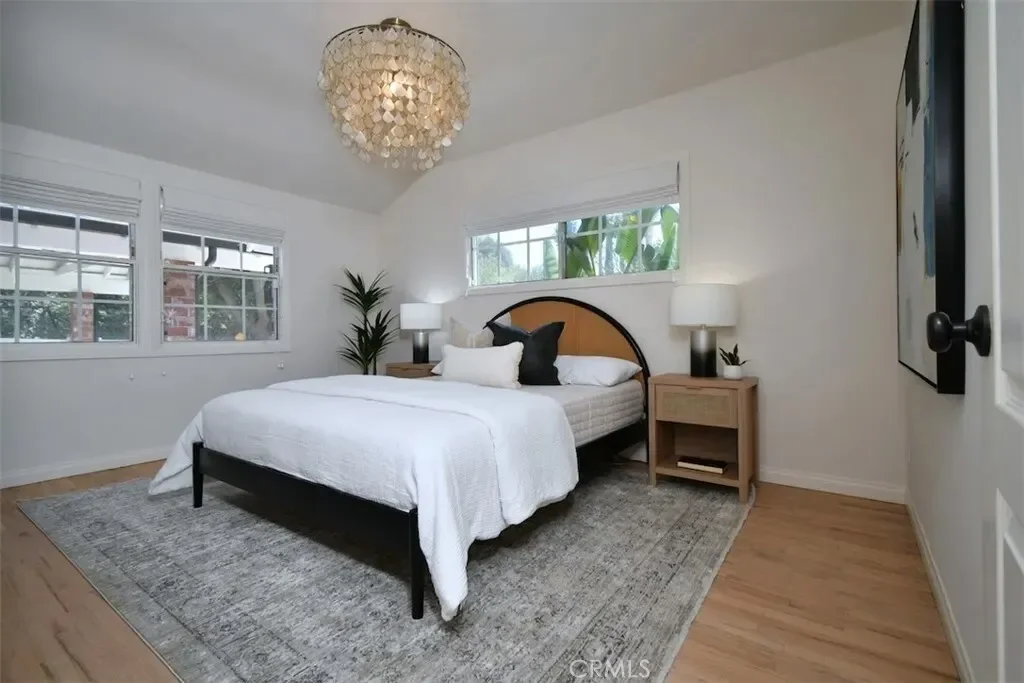 12614 Morrison, Los Angeles, California, United States. - Photo 18
