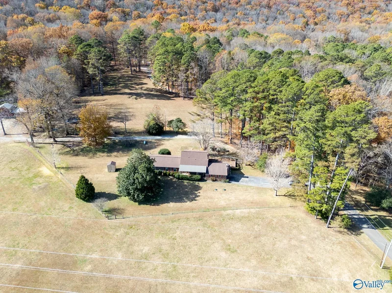 152 Anchorage Lane , Brownsboro, AL 35741, Brownsboro, Alabama, United States. - Photo 8