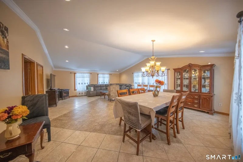 15 Coral Drive, Shelton, Connecticut, United States. - Photo 15