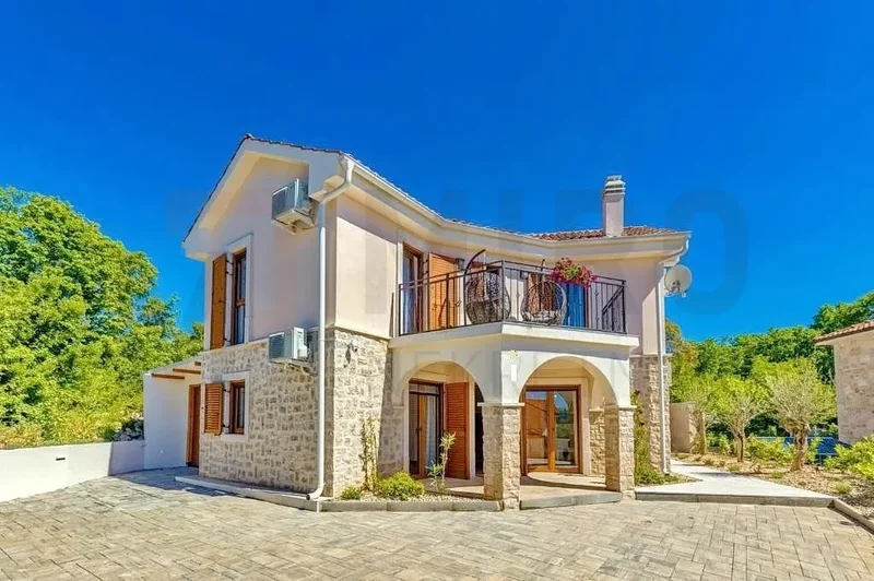 Malinska, new stone villa with pool and view!