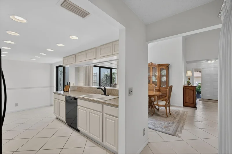 17001 Freshwind Circle, Jupiter, Florida, United States. - Photo 20