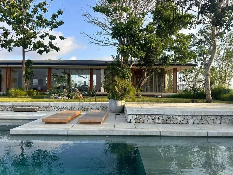 Architectural Masterpiece with Breathtaking Sea Views - Alexis Dornier’s Private Home in Uluwatu