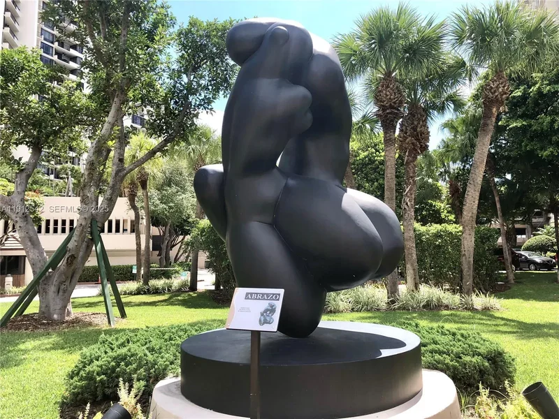 900 Brickell Key Blvd 1502, Miami, Florida, United States. - Photo 18