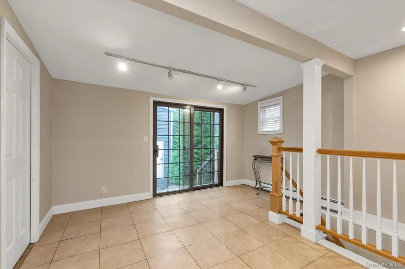 719 Lincoln Street, Baldwin, New York, United States. - Photo 12