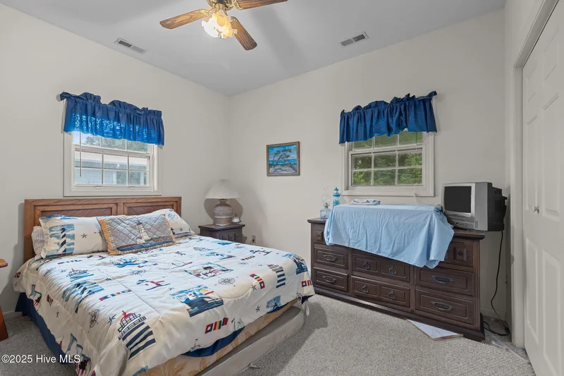888 Sea Gate Drive, Newport, NC 28570, Newport, North Carolina, United States. - Photo 37