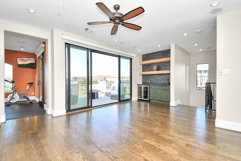 631 N Live Oak Street, Houston, TX 77003, Houston, Texas, United States. - Photo 41