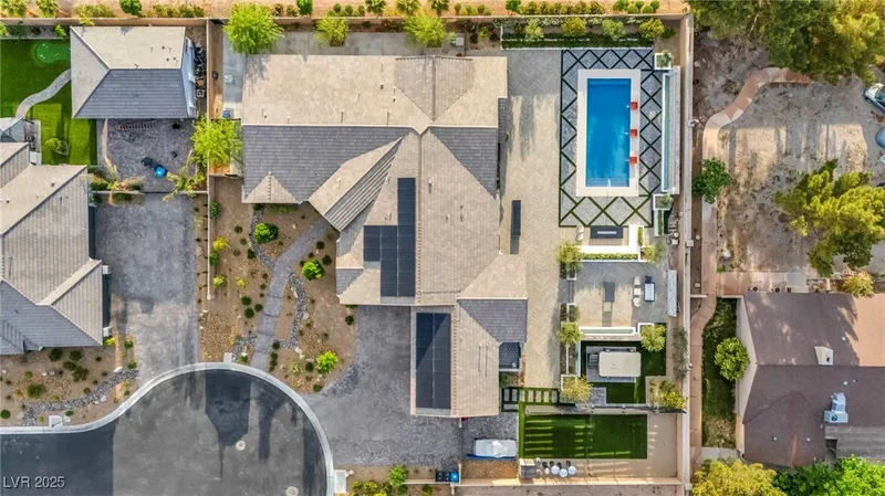 7780 Hickam Avenue, Las Vegas, Nevada, United States. - Photo 3