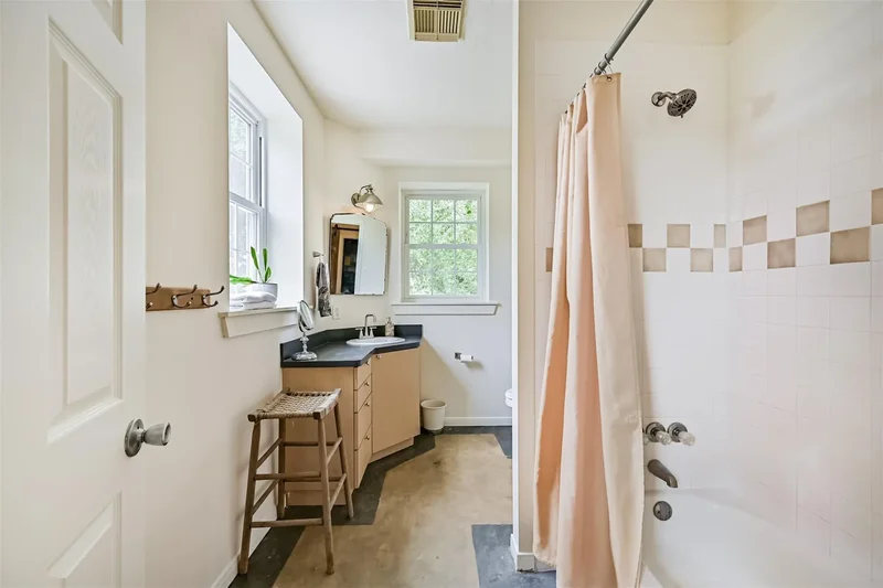 7765 Pigeon Drive, Hitchcock, Texas, United States. - Photo 28