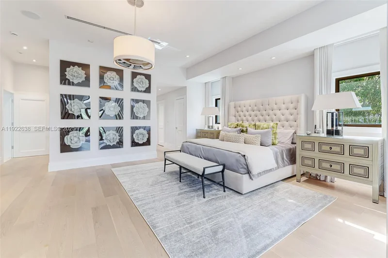 555 Arvida Pkwy, Coral Gables, Florida, United States. - Photo 23