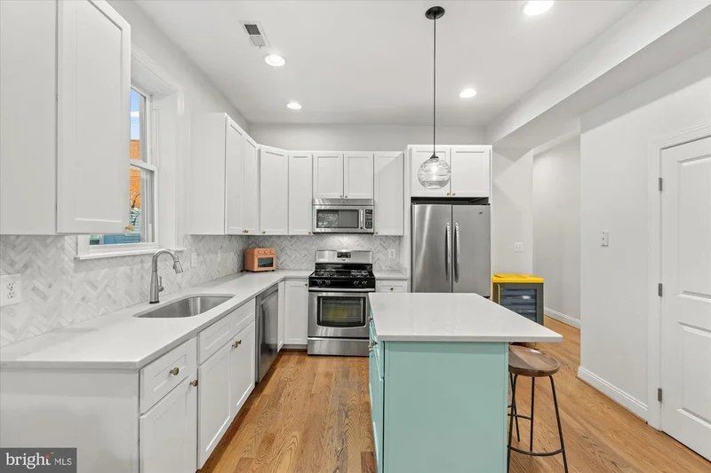 907 WEBSTER ST NW, Washington, District of Columbia, United States. - Photo 6