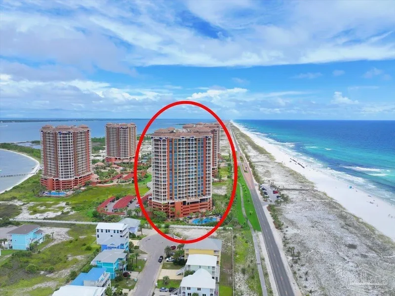 2 Bedrooms Condominium
