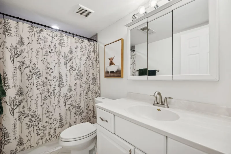 7011 Valley View Road, Edina, MN 55439, Minneapolis, Minnesota, United States. - Photo 33