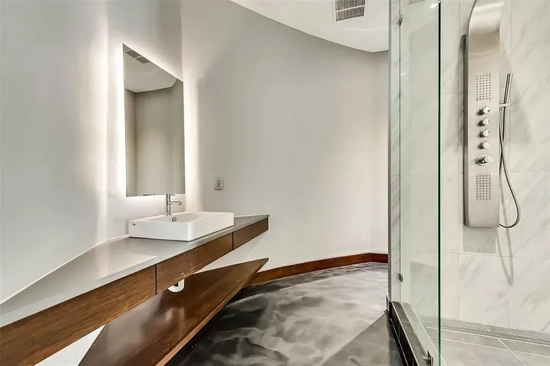 8542 Meadowbrook Drive, Fort Worth, TX 76120, Fort Worth, Texas, United States. - Photo 2