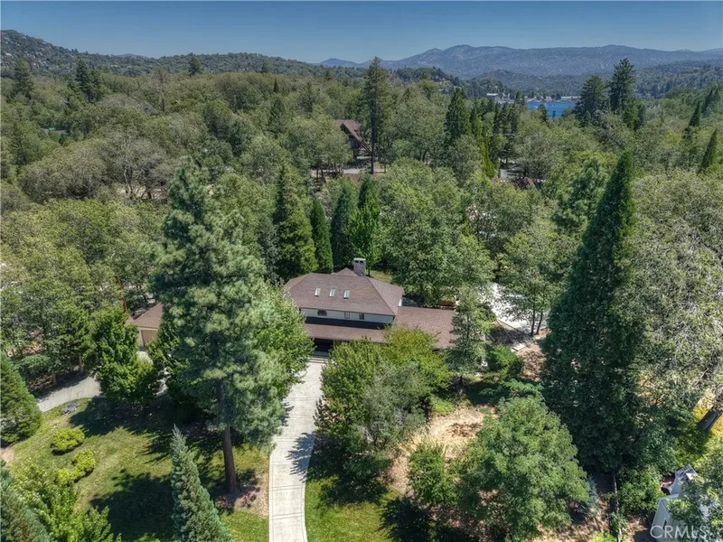 28411 North Shore Road, Lake Arrowhead, CA 92352, Lake Arrowhead, California, United States. - Photo 61