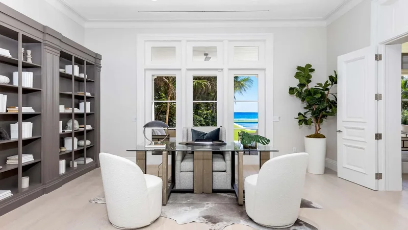 2315 S Ocean Boulevard, Palm Beach, Florida, United States. - Photo 26