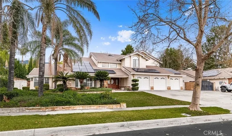 Single Family Residence in Rancho Cucamonga