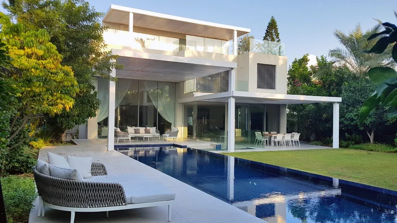 Stunning Luxury house for sale in Herzliya Pituach, close to the sea